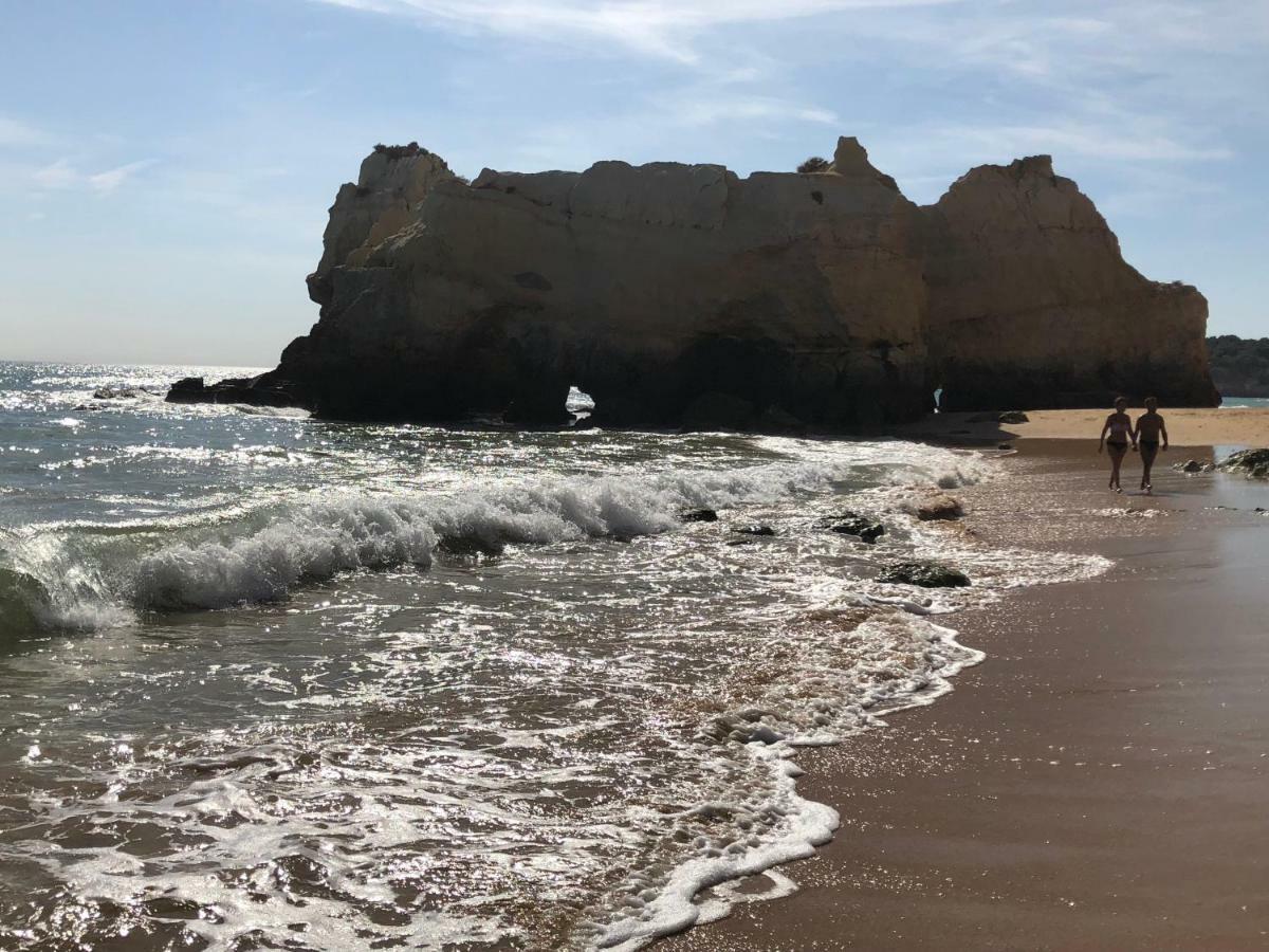 The Cosy Vilarosa Near The Beach Portimao Exterior photo